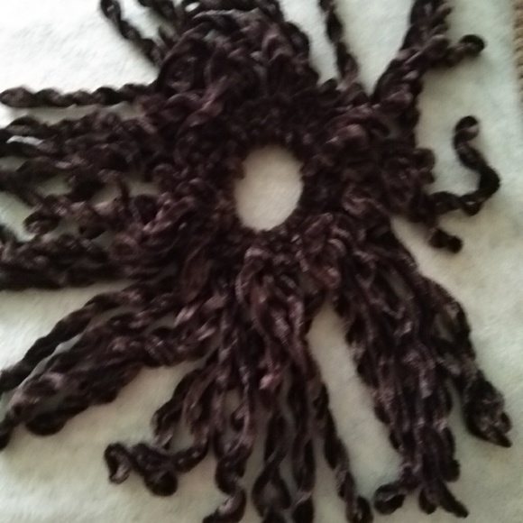 Purple scrunchies set of 3 - Picture 5 of 5